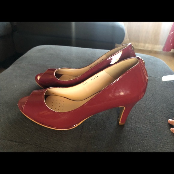 Very  cute and comfortable shoes .. - Picture 6 of 7